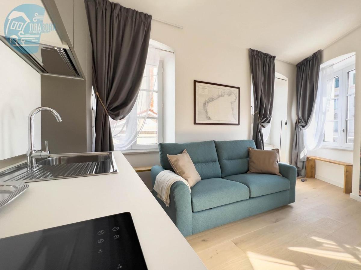 Corridoni 2E Tirabora Short Rent Lägenhet Trieste Exteriör bild