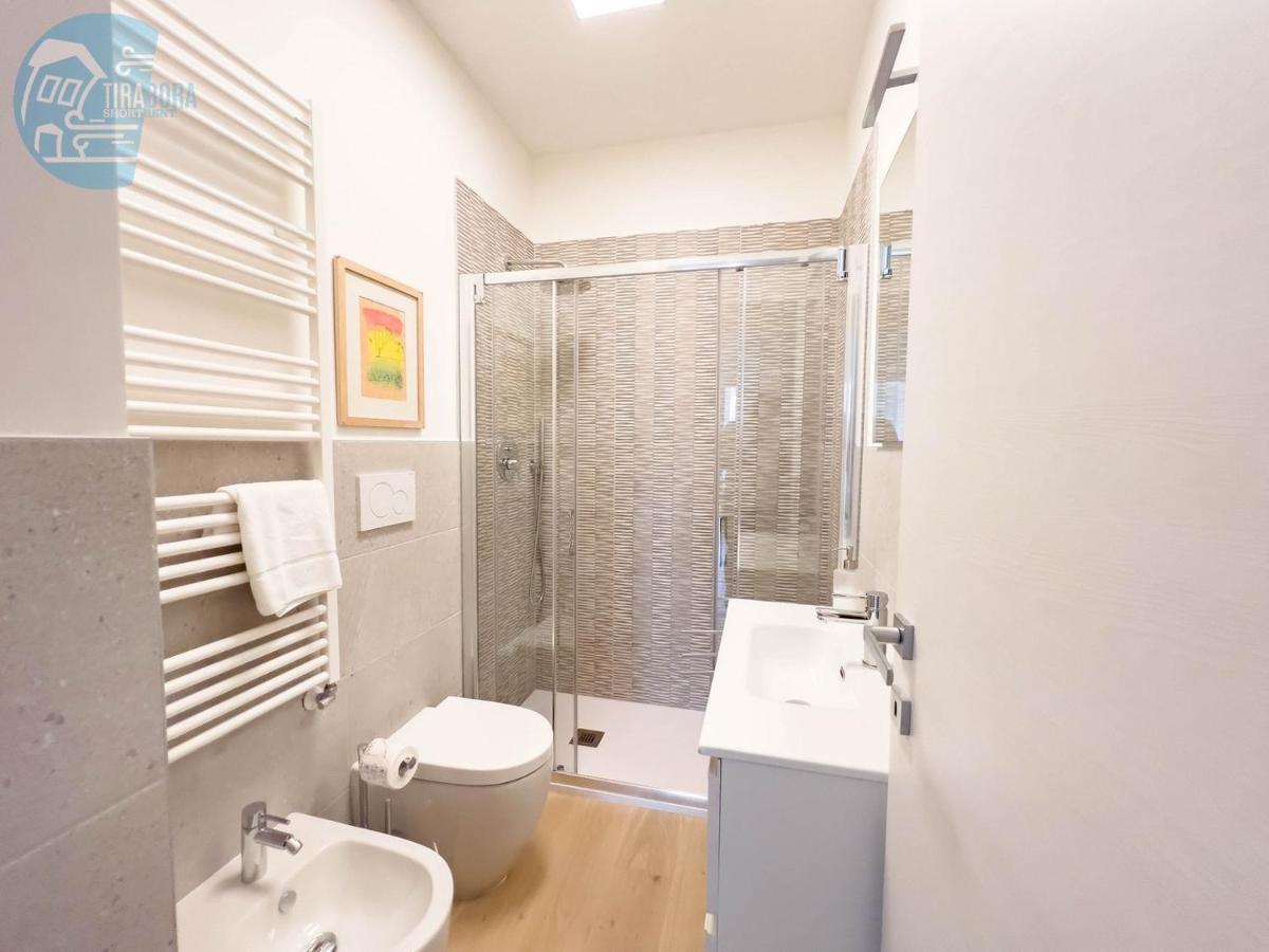 Corridoni 2E Tirabora Short Rent Lägenhet Trieste Exteriör bild
